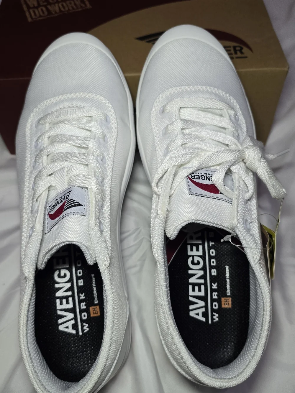 Avenger Men's White Work Sneakers